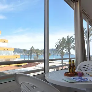 rnet-rhc-2214-rosas-holiday-center.catalonia-hotels.com/