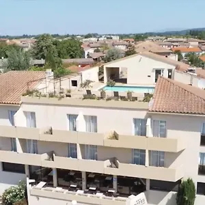 Les Nevons Hotel