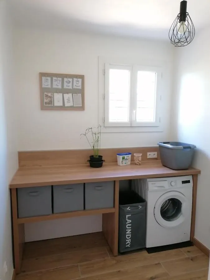 Holiday home Gite Les Demoiselles Des Sorgues L'Isle-sur-la-Sorgue