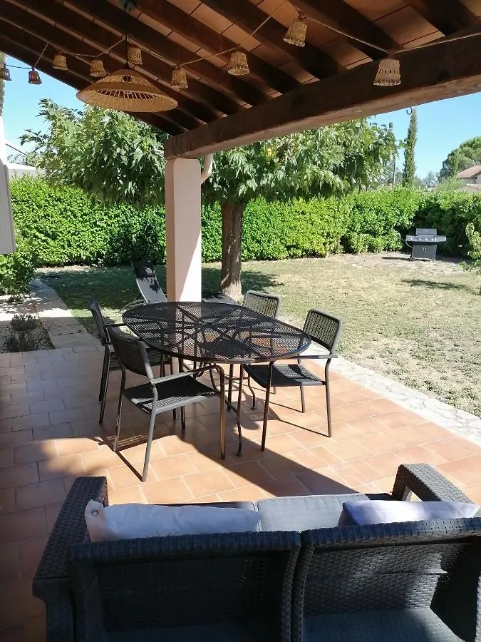 Gite Les Demoiselles Des Sorgues L'Isle-sur-la-Sorgue Holiday home